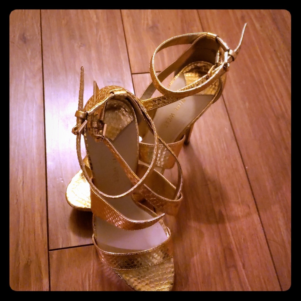 Nine west henrika gold pump